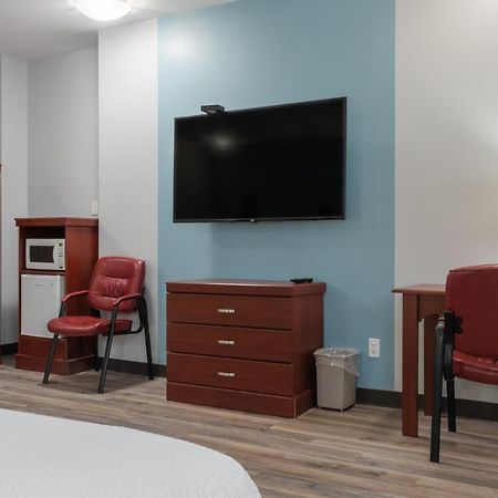 Premier Inn & Suites - Downtown Hamilton Esterno foto